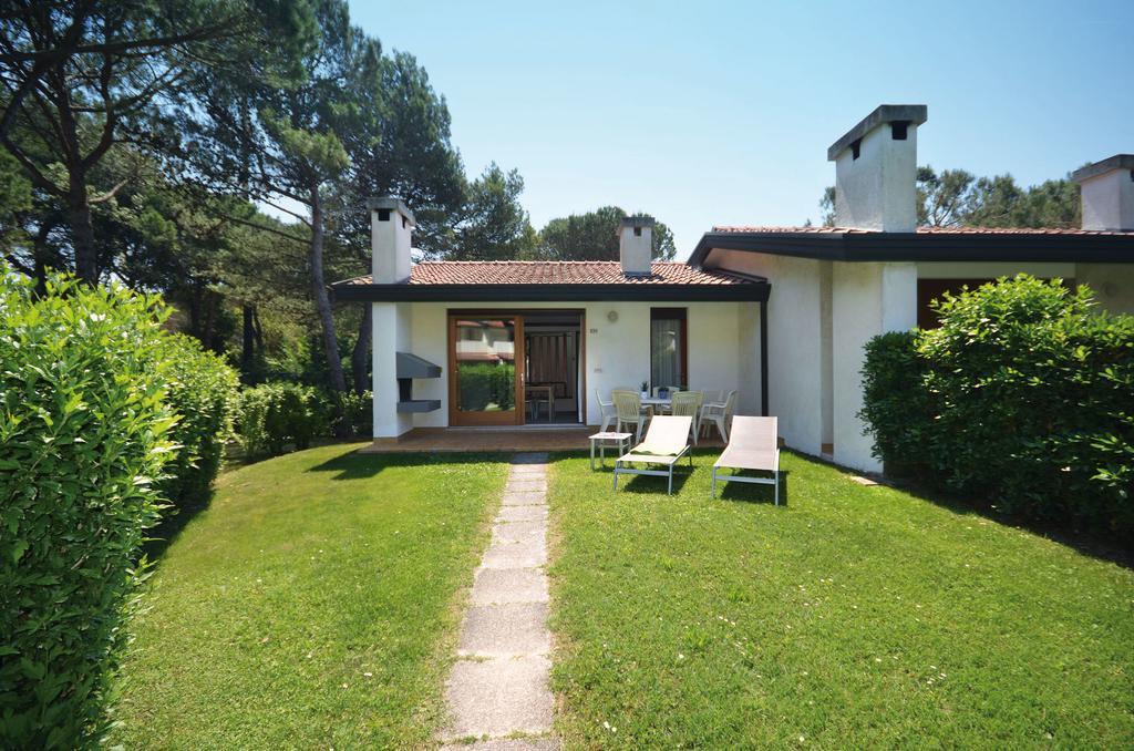 Villaggio Club Dei Pini *